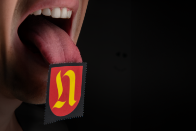 TNM_Theater_Neumarkt_Briefmarke_Zunge_web_01_2.png
